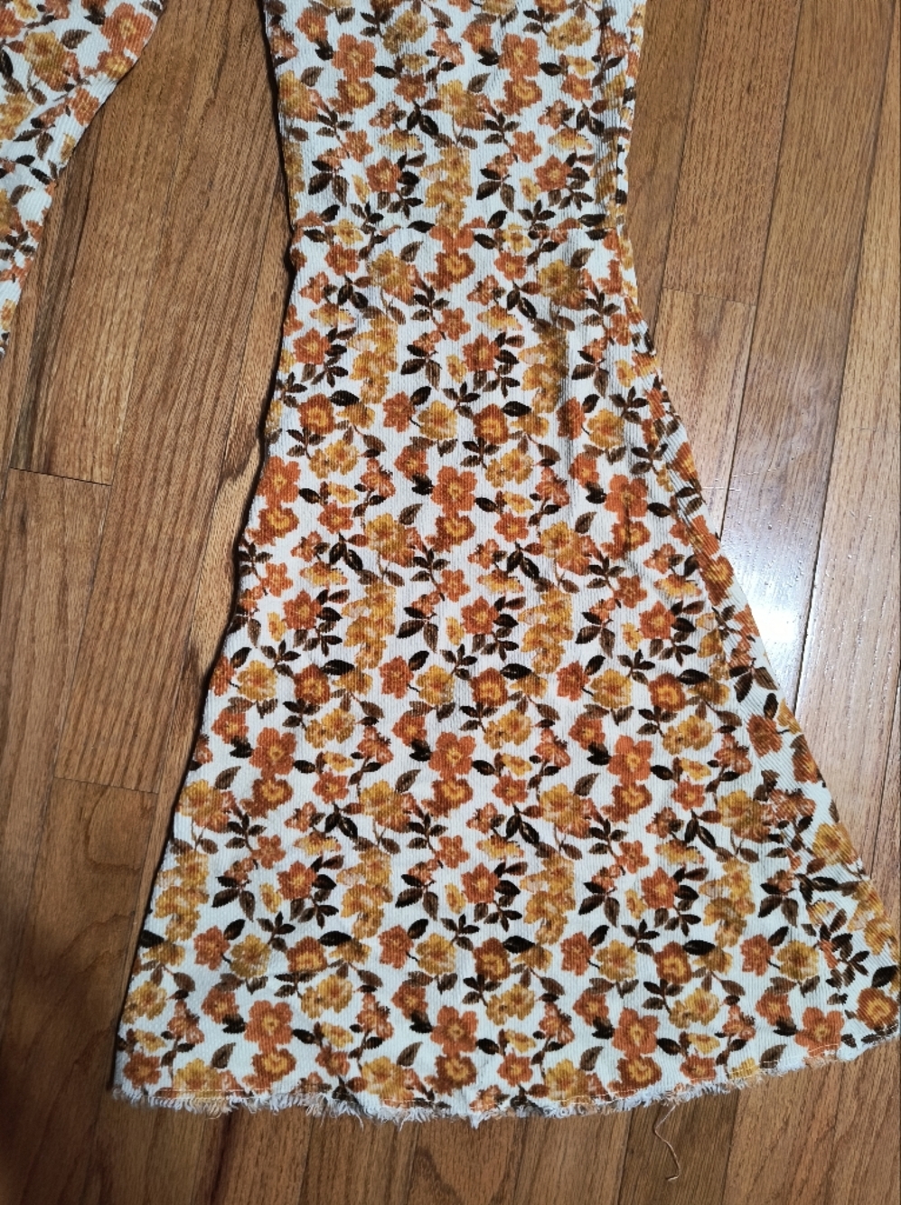 Versona Bell Bottoms, Corduroy Flare Leg Pants, Women's 8, Brown/Orange Floral - Picture 12 of 16